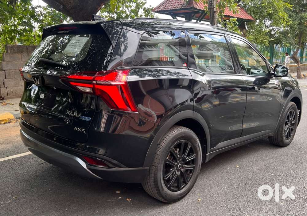 Mahindra Xuv700 2.0 Ax 7 Petrol At Luxury Pack Str, 2024, Petrol