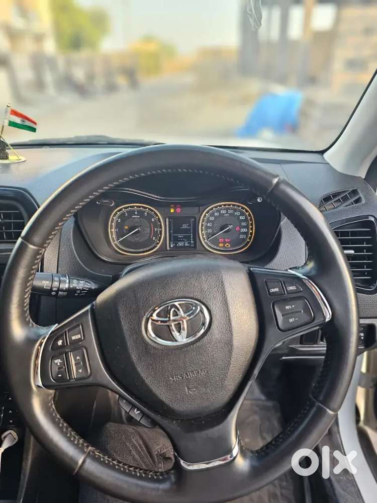 Toyota Urban Cruiser 2022 Petrol 35000 Km Driven