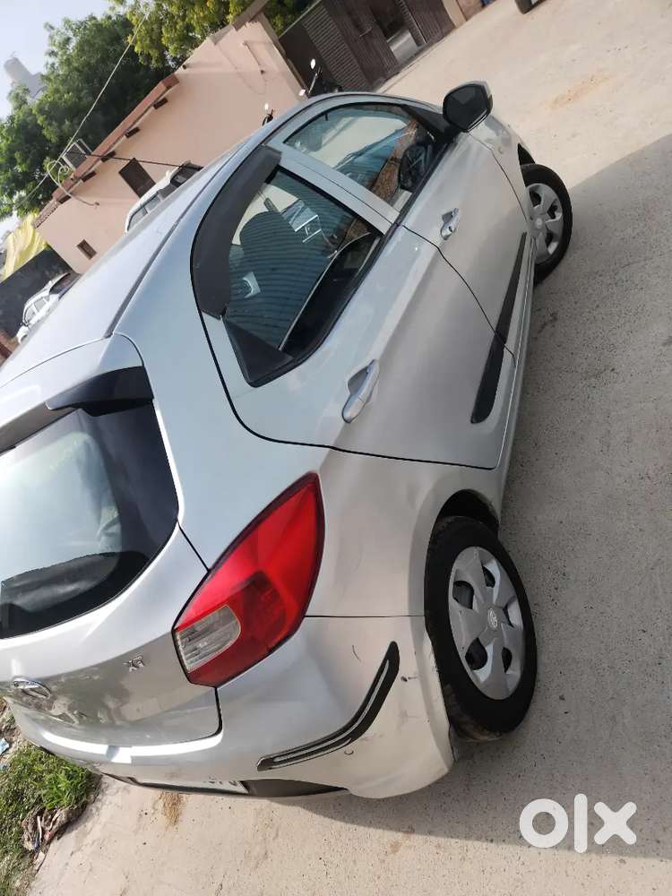 Tata Tiago 1.2 Revotron 2017 With Cngon Paper