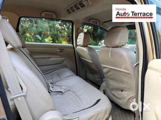 Maruti Suzuki Ertiga 2012-2015 Vxi Cng, 2015, Cng & Hybrids