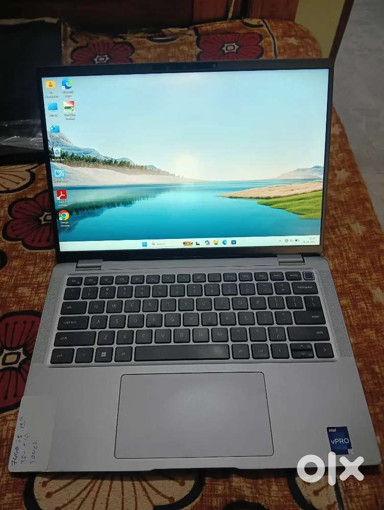 I5 13 th generation, 32 gb Ram, 512 Nvmv ssd Touch screen