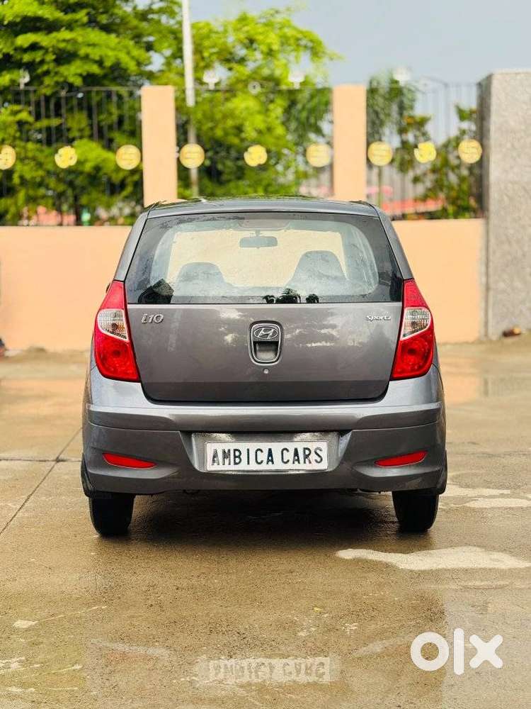 Hyundai I10 Sportz, 2016, Petrol