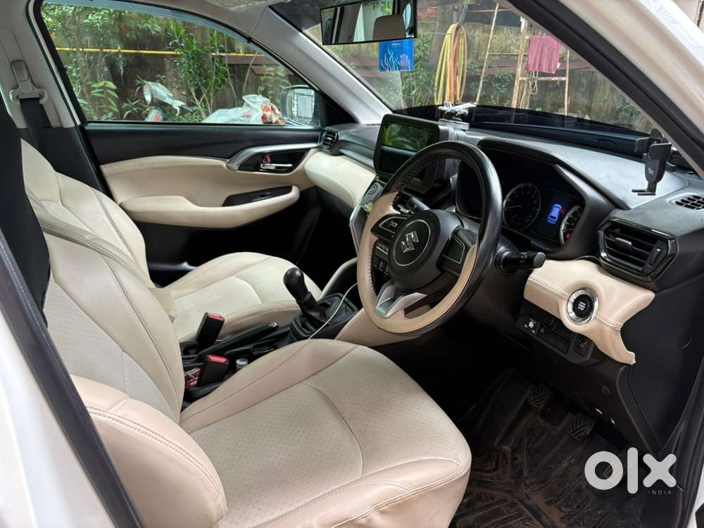 Maruti Suzuki Grand Vitara 2024 Cng & Hybrids 60000 Km Driven