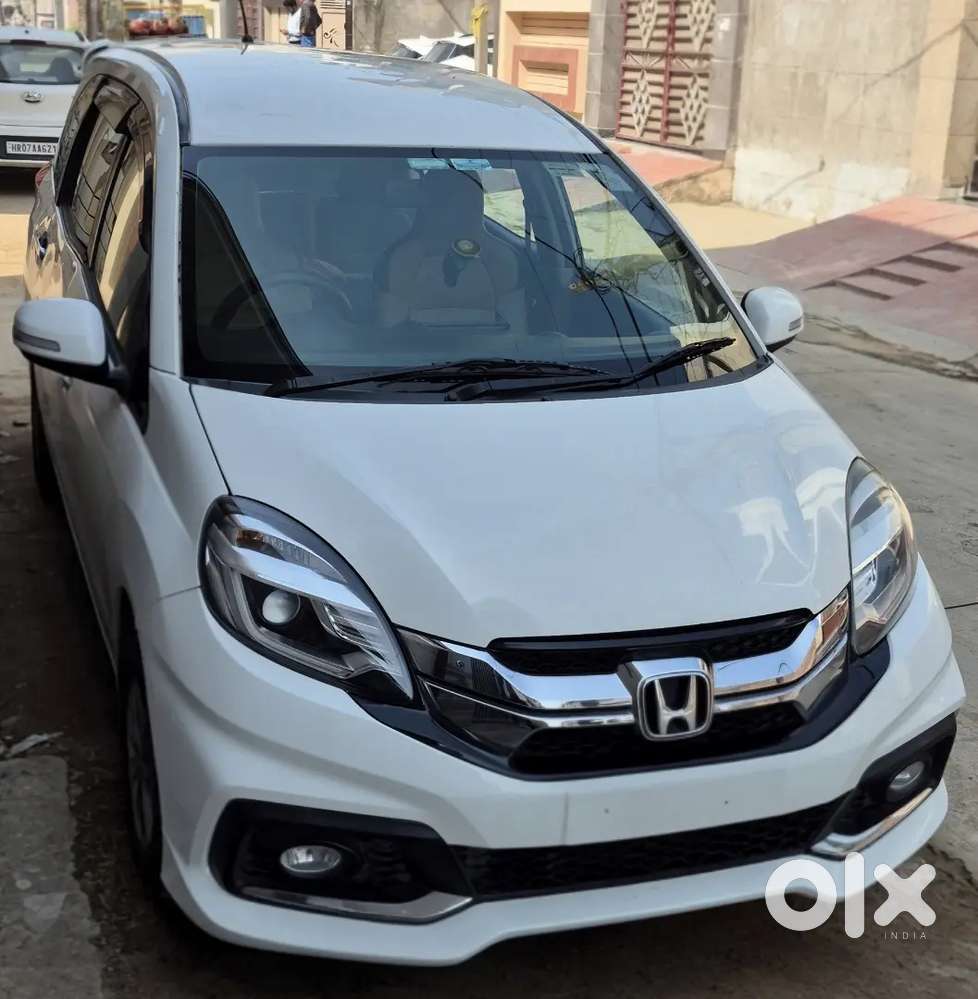 Honda Mobilio 2016 Diesel 110000 Km Driven