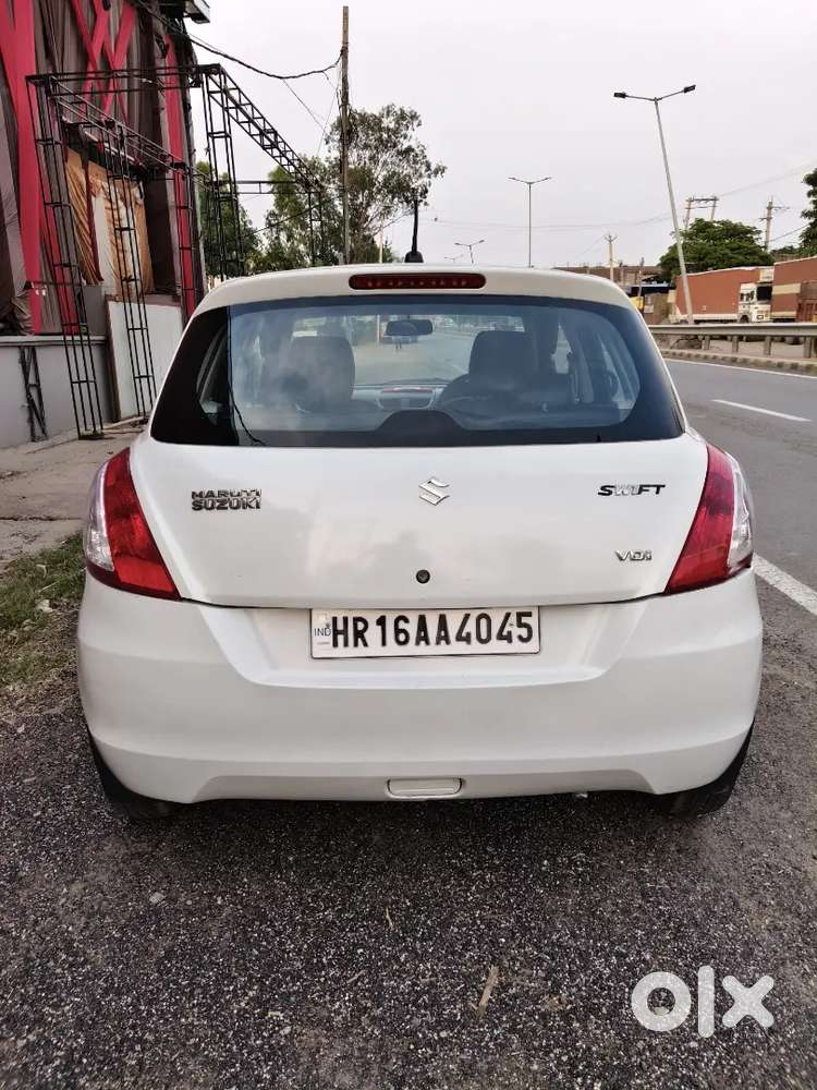 Maruti Suzuki Swift 2017 Diesel 98000 Km Driven, 2nd Owner