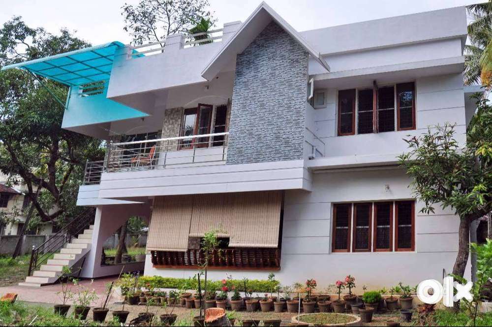 1BHK in Thevara