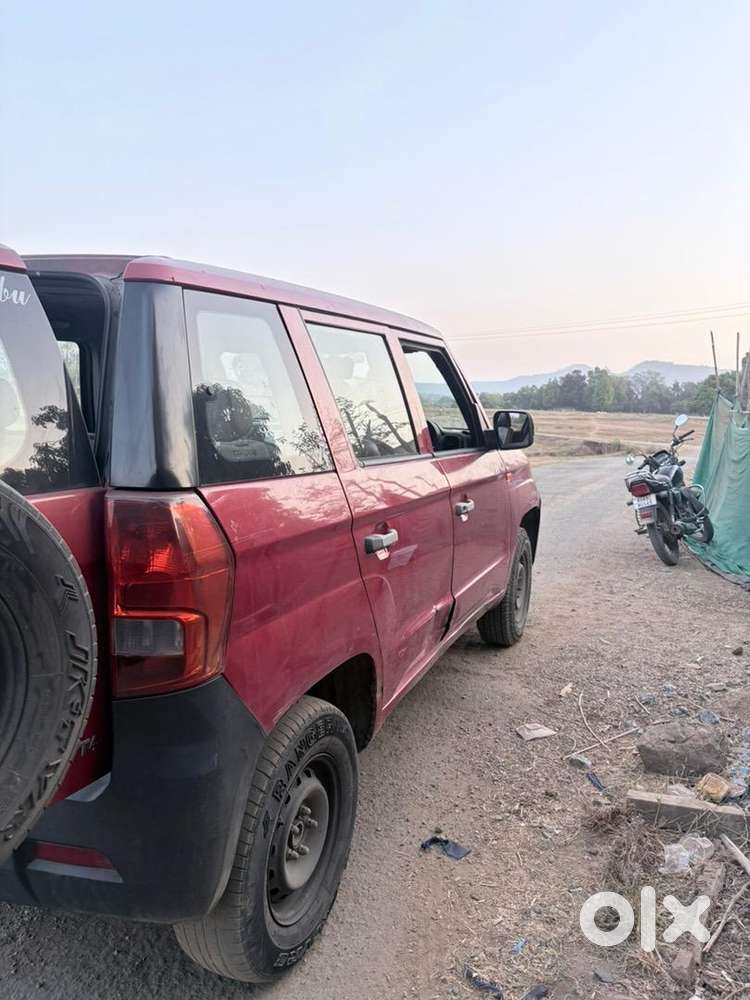 Mahindra Tuv 300 2015