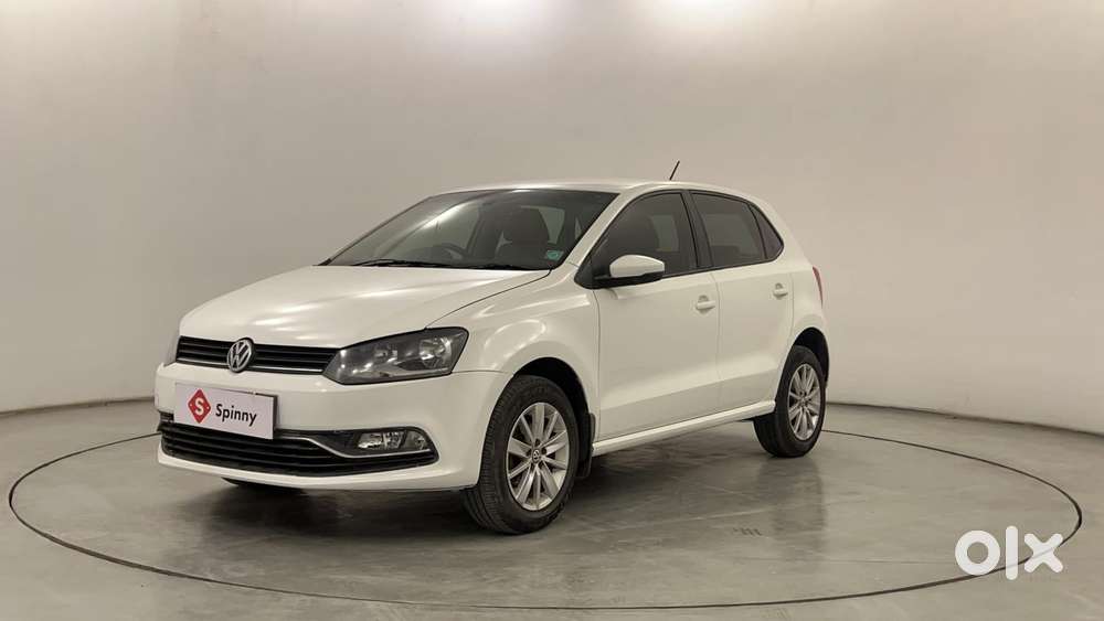 Volkswagen Polo Petrol Highline 1.2l, 2016, Petrol