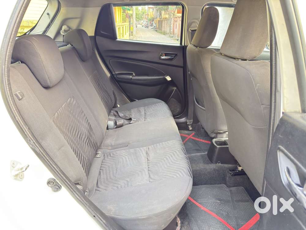 Maruti Suzuki Swift Vxi Optional, 2018, Petrol