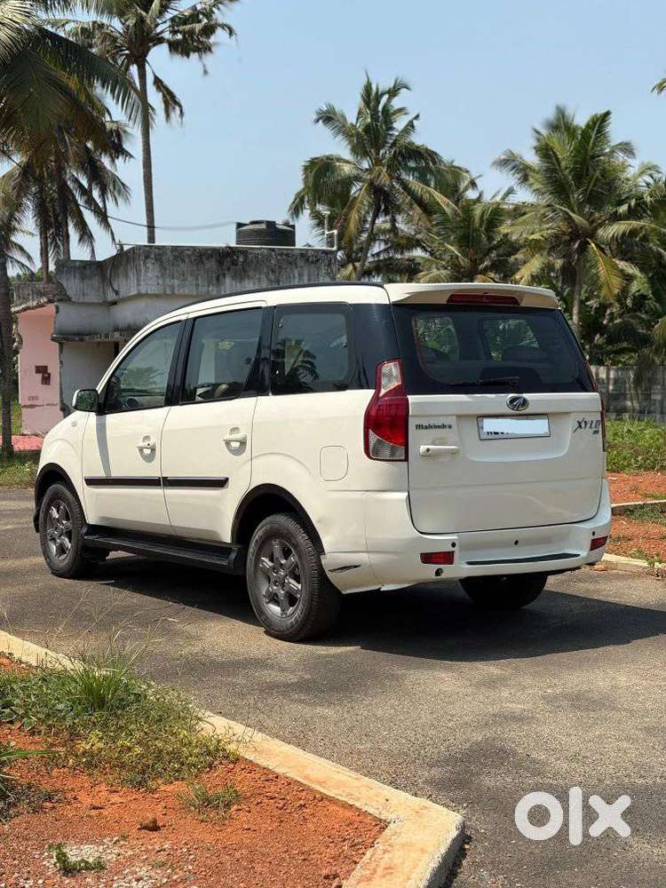 Mahindra Xylo H9 Pearl White, 2014, Diesel