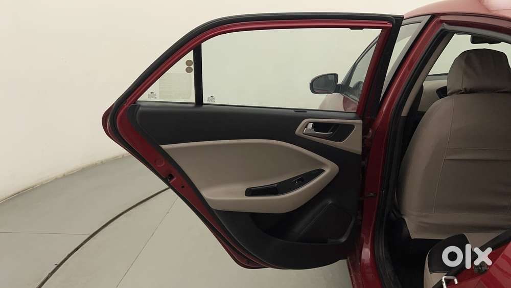 Hyundai Elite I20 Asta 1.4 Crdi, 2015, Petrol