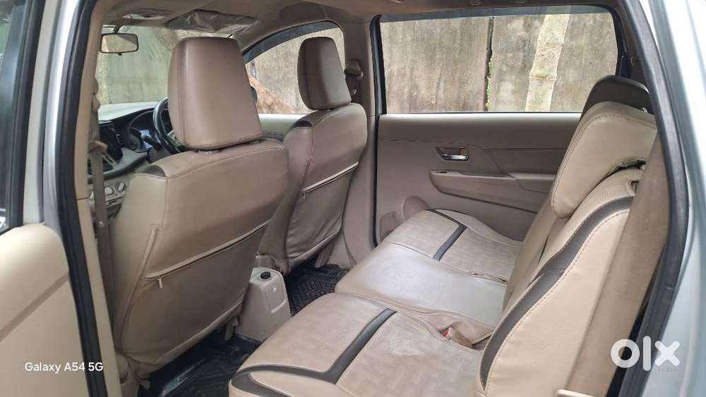 Maruti Suzuki Ertiga Vxi Shvs, 2022, Petrol