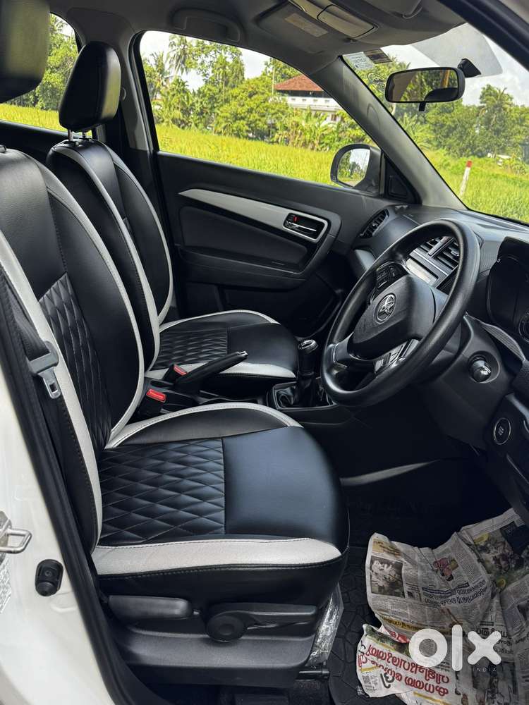 Toyota Urban Cruiser 1.5 High Grade Mt, 2022, Petrol