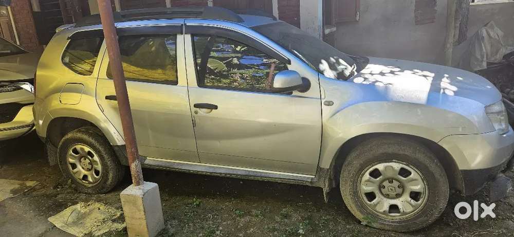 Duster Urgent Sell