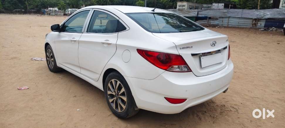 Hyundai Fluidic Verna 1.6 Vtvt Sx, 2014, Petrol