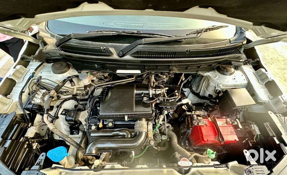 Maruti Suzuki Brezza 1.5 Vxi Smart Hybrid, 2022, Petrol