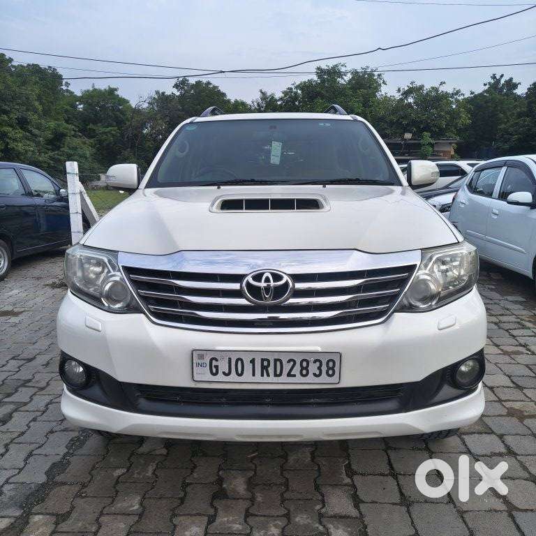 Toyota Fortuner 3.0 4x2 Automatic, 2013, Diesel