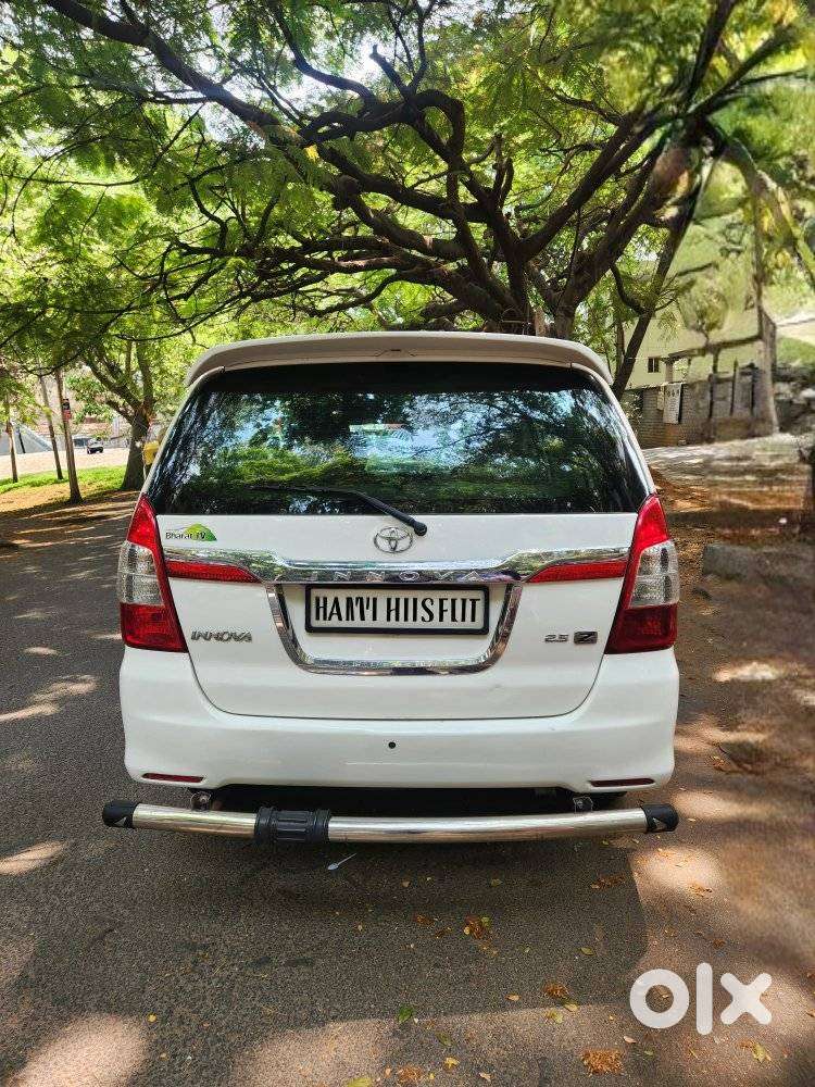 Toyota Innova 2.5 Z Diesel 7 Seater Bs Iv, 2014, Diesel