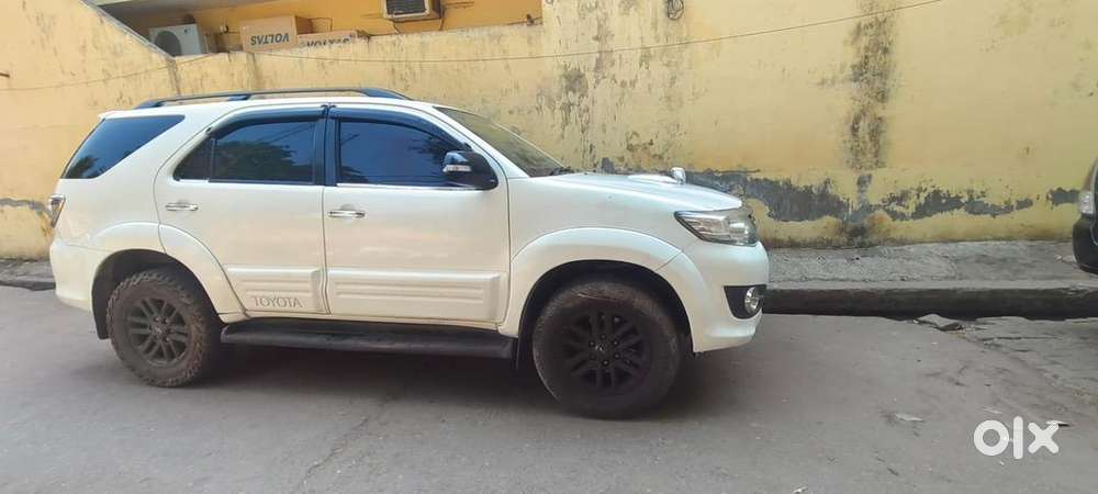 Mint Condition Fortuner 2015