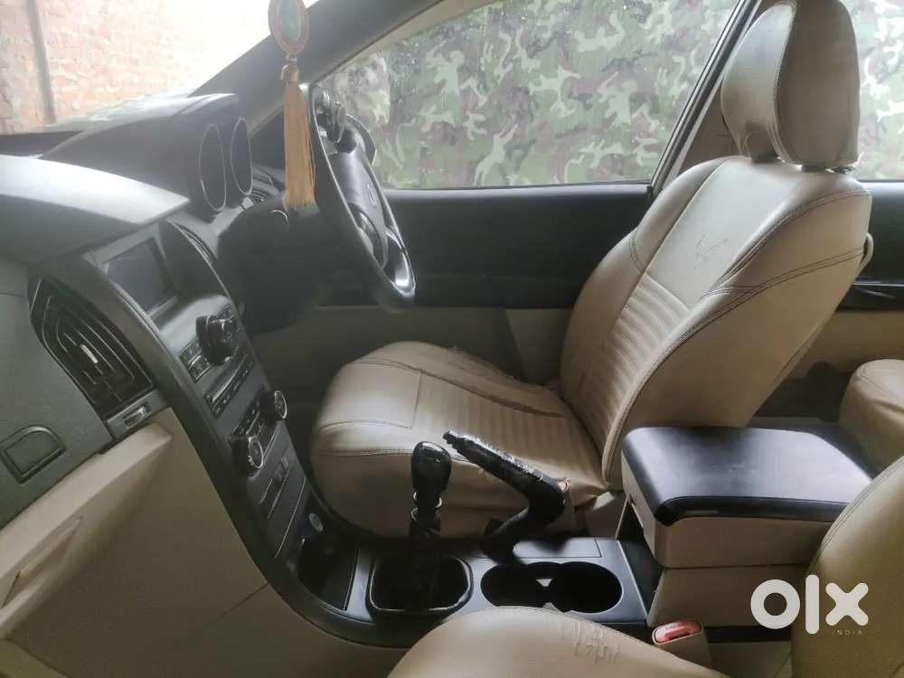 Mahindra Xuv500 2018 Diesel 100000 Km Driven