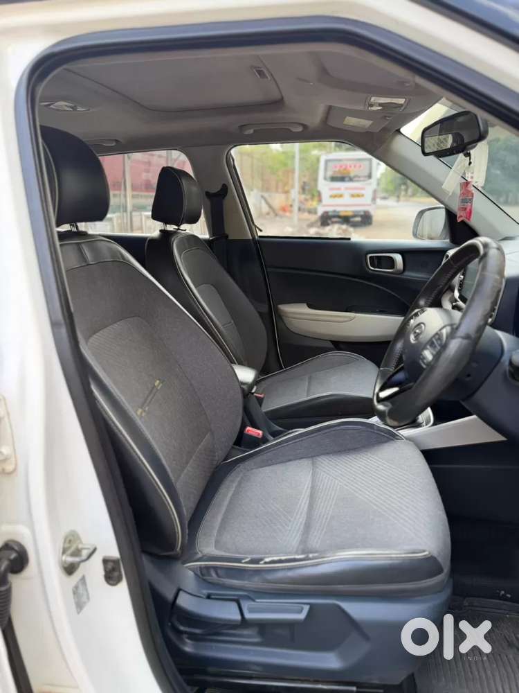 Hyundai Venue Sx Plus Turbo Dct, 2019, Petrol
