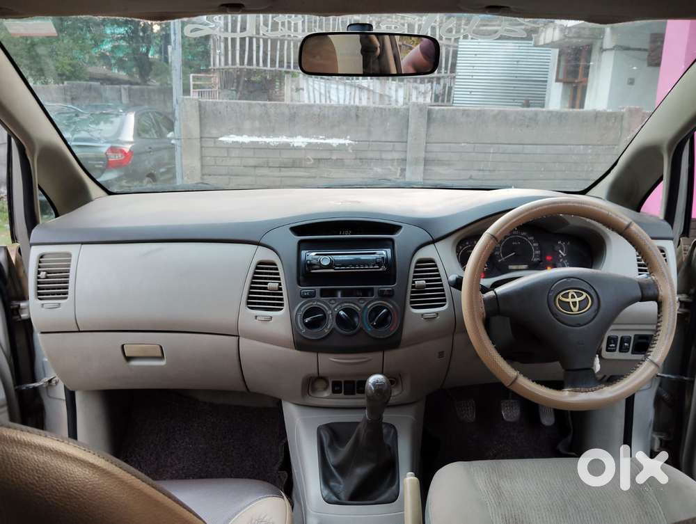 Toyota Innova, 2009, Diesel