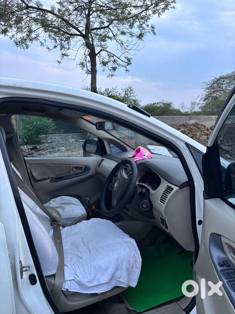 Toyota Innova Diesel 2012