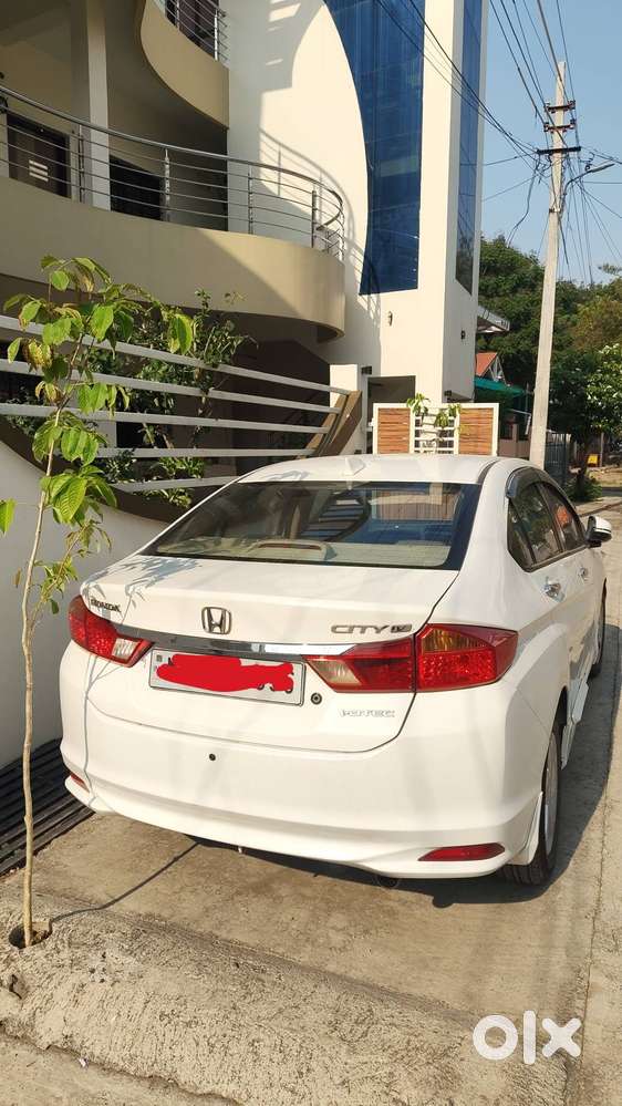 Honda City 1.5 V, Diesel, Best Condition, Well Maintained.