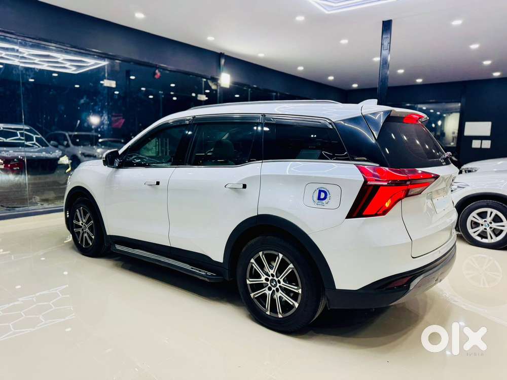 Mahindra Xuv700 2.2 Ax 7 Diesel At Luxury Pack Str, 2023, Diesel