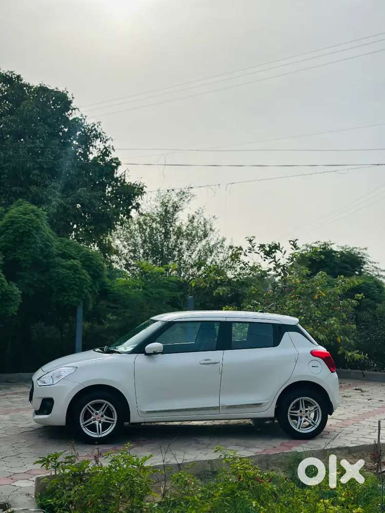 Maruti Suzuki Swift Vxi 2019