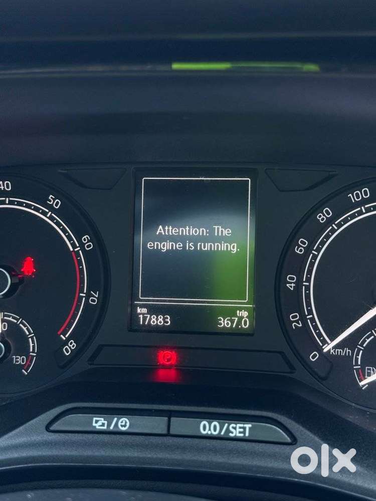 Skoda Slavia 1.0 Ambition Tsi At, 2025, Petrol