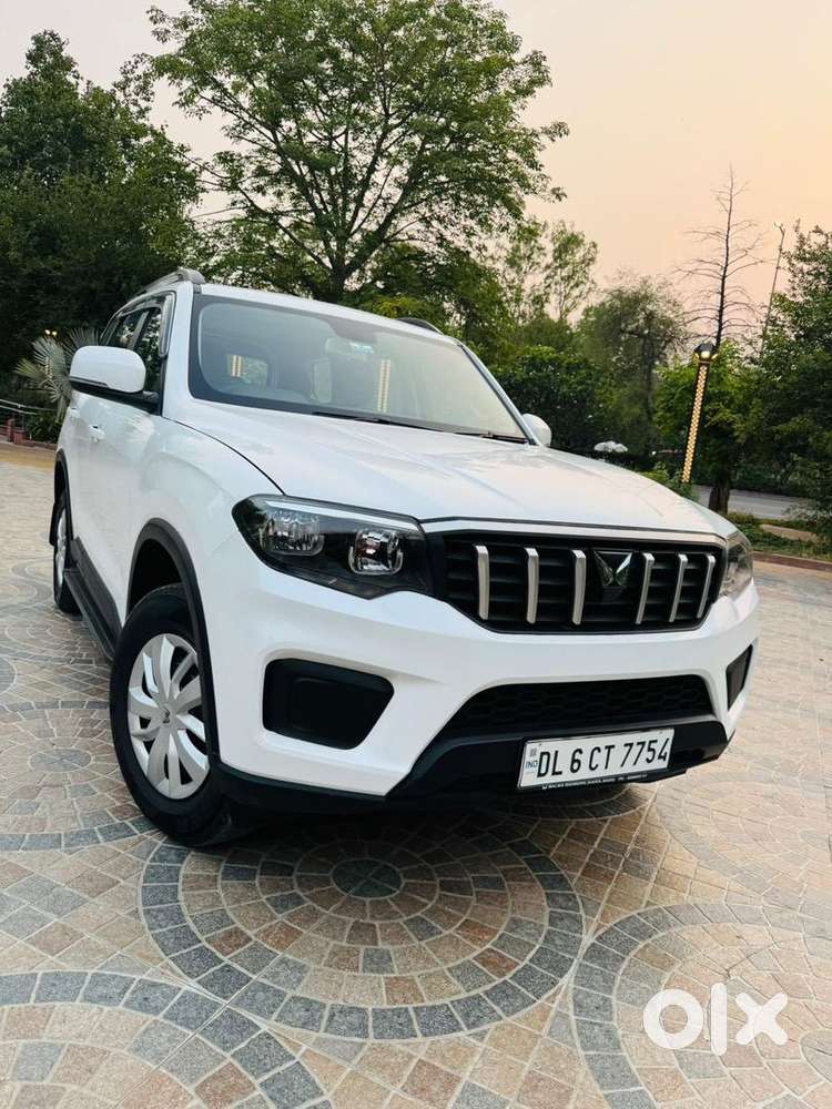 Mahindra Scorpio-n 2025 Petrol Well Maintained