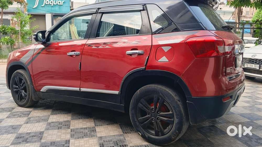Maruti Suzuki Brezza Zdi+ Dual Tone, 2017, Diesel