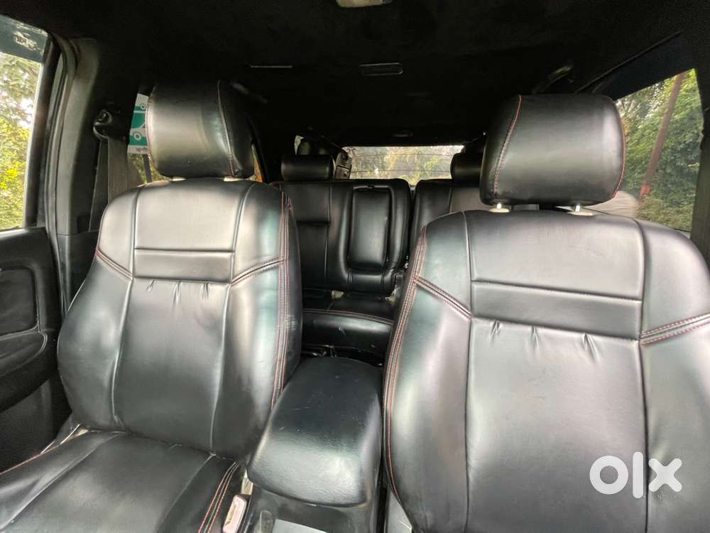 Toyota Fortuner Diesel 2011