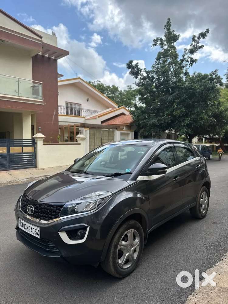 Tata Nexon 1.2 Revotron Xma, 2019, Petrol