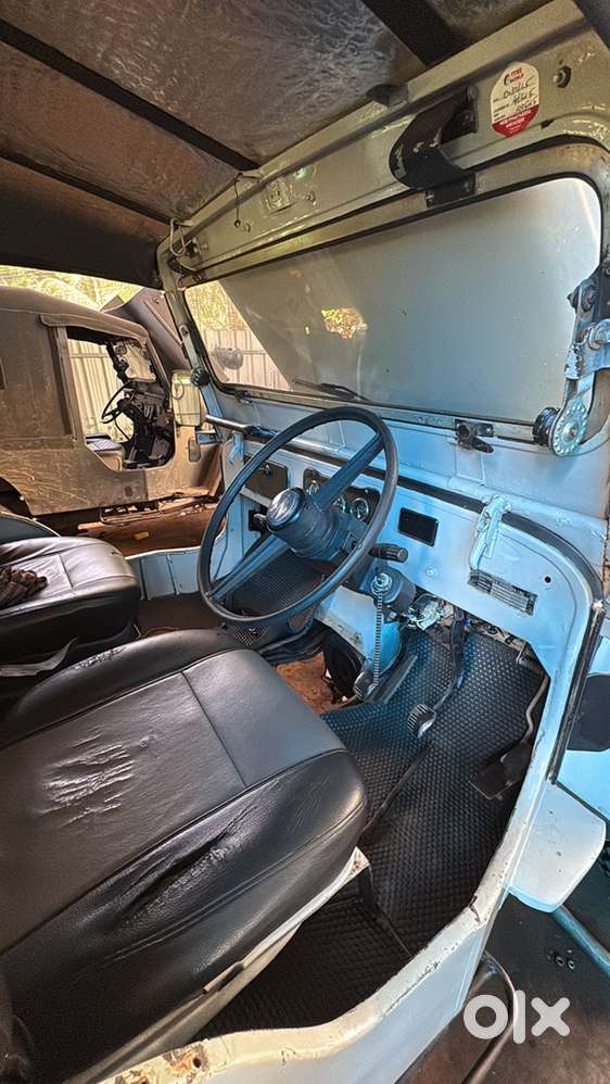 Mahindra Jeep 1993