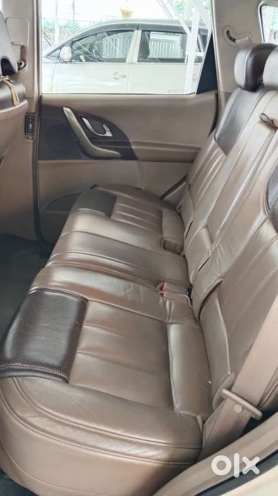 Kl 07. Mahindra Xuv500 2015 Diesel Well Maintained