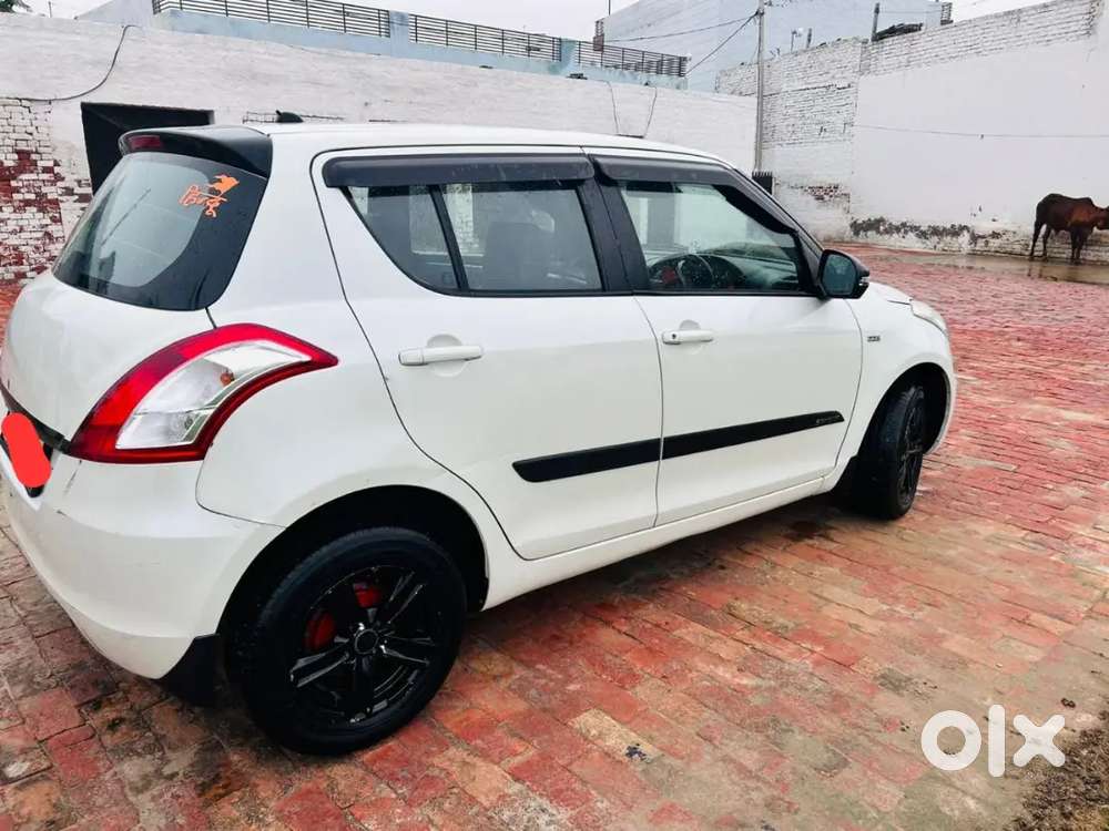 White Swift 2015 Model Diesel For Sale