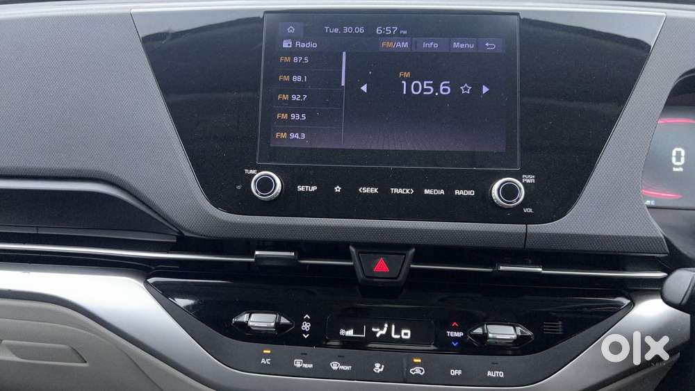 Kia Carens 1.5 Prestige Plus Diesel 7 Str Imt, 2023, Diesel