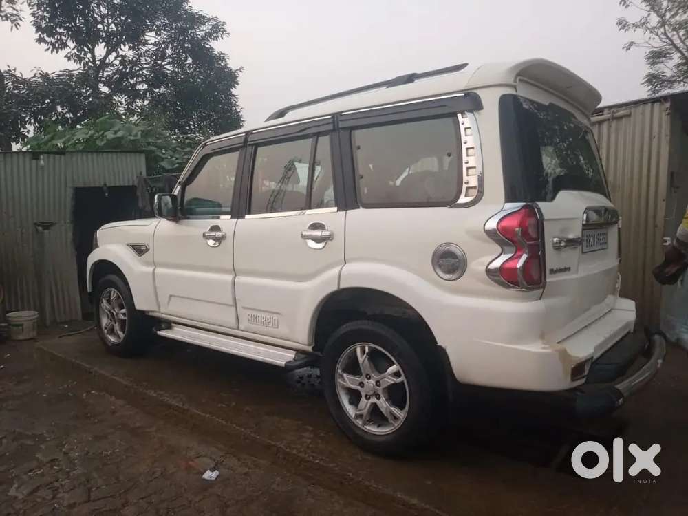 Mahindra Scorpio 2018 Diesel 82000 Km Driven