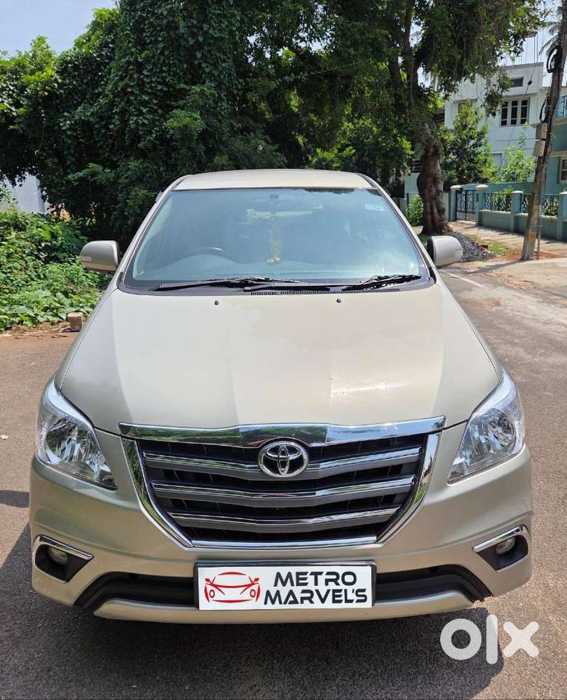 Toyota Innova 2.5 V 7 Str, 2015, Diesel
