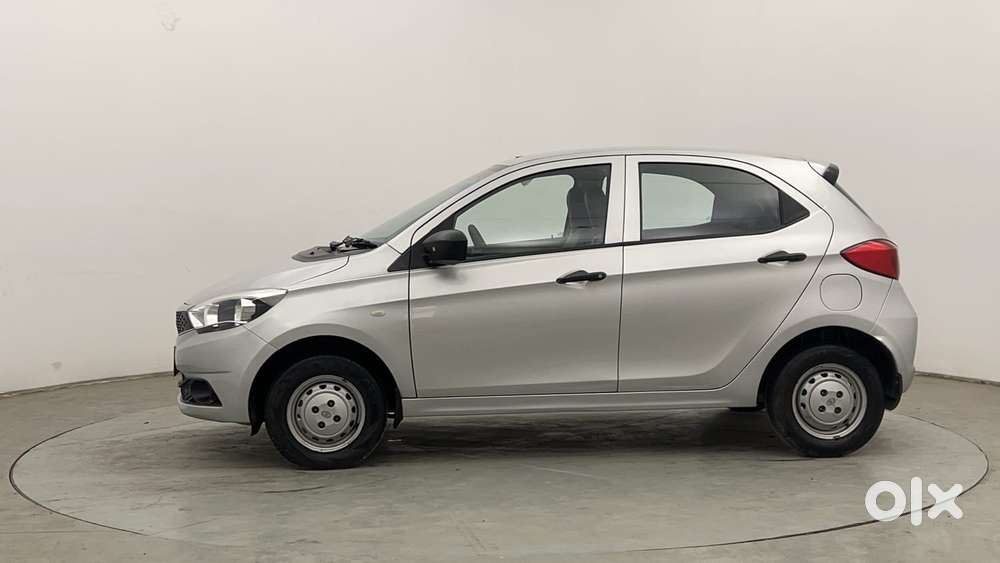 Tata Tiago 1.2 Revotron Xm, 2018, Petrol