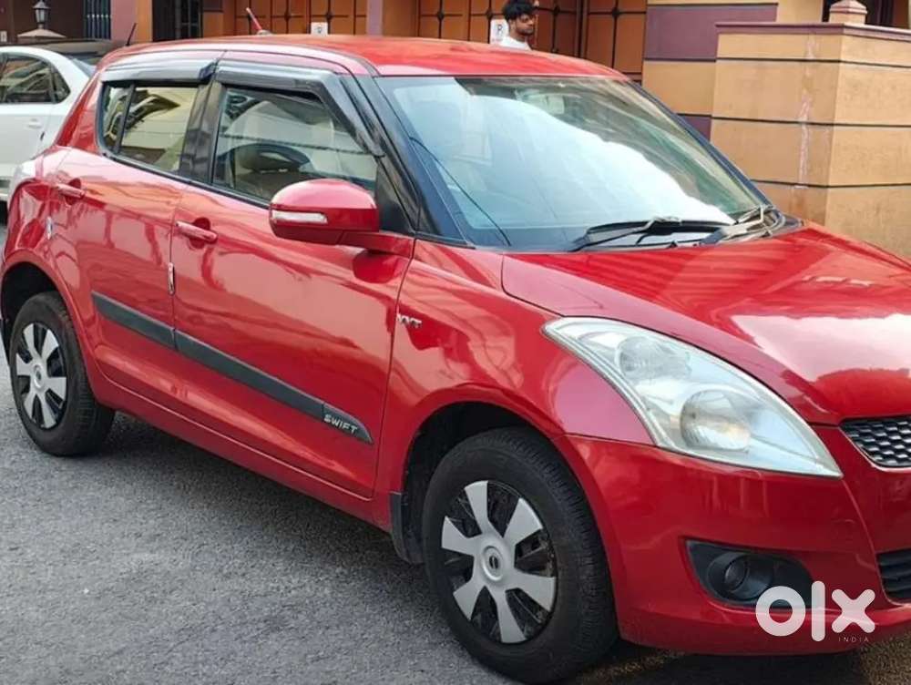 Maruti Suzuki Swift Vxi Petrol+ Cng 2014