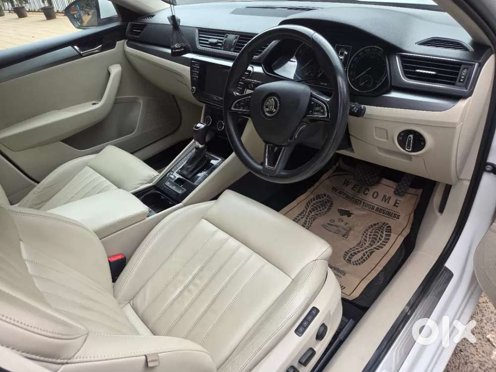 Skoda Superb [ ] 1.8 Style Tsi At, 2016, Petrol