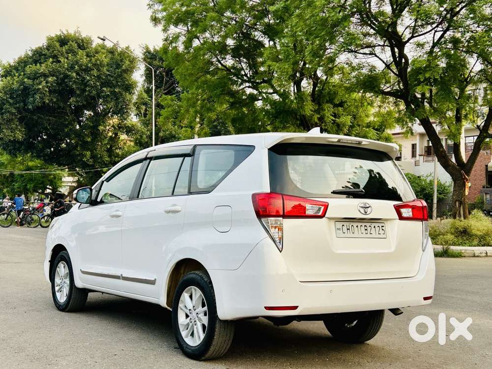 Toyota Innova Crysta [2020-ongoing] 2.4 Gx At 7 Str, 2020, Diesel