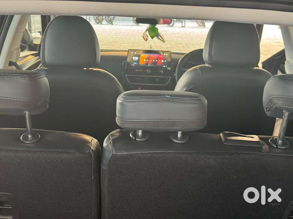 Mahindra Xuv 3xo 2025 Petrol 10500 Km Driven