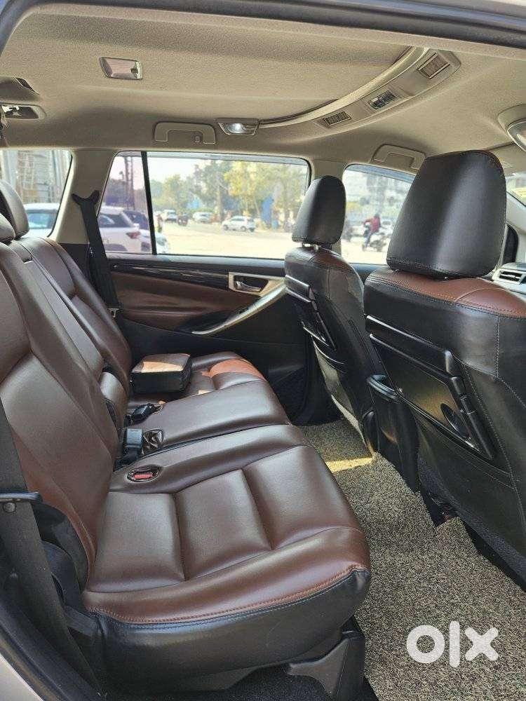 Toyota Innova Crysta 2.4 V, 2018, Diesel