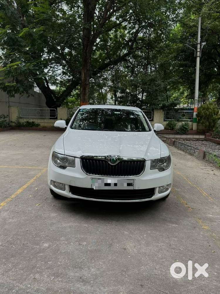 Skoda Superb Elegance 2.0 Tdi Cr At, 2010, Diesel
