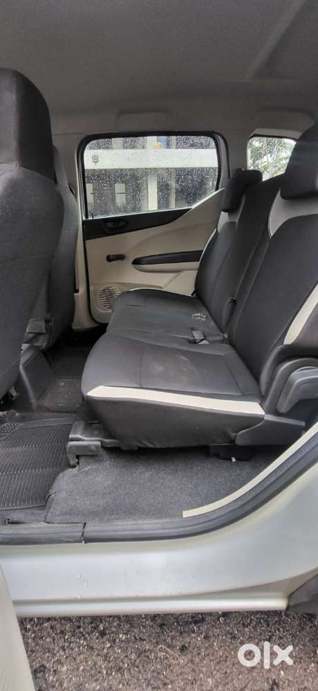 Renault Triber 1.0 Rxe, 2022, Petrol