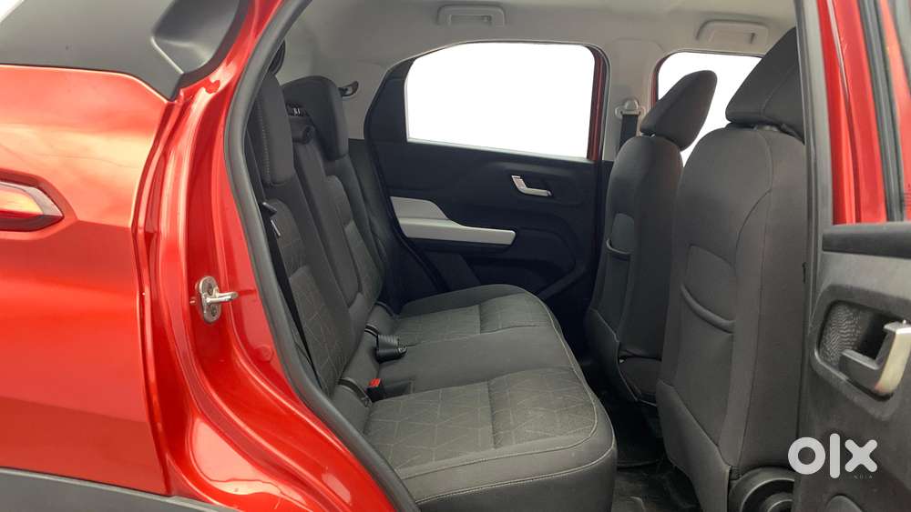 Tata Punch 1.2 Revotron Creative Amt Dual Tone, 2021, Petrol